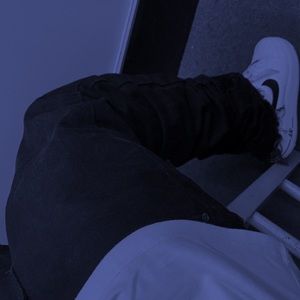 VALE BLACK STACKED JEANS SZ 29